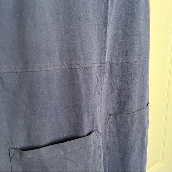 Navy Blue Sleeveless Jumpsuit - Picture 2 of 6